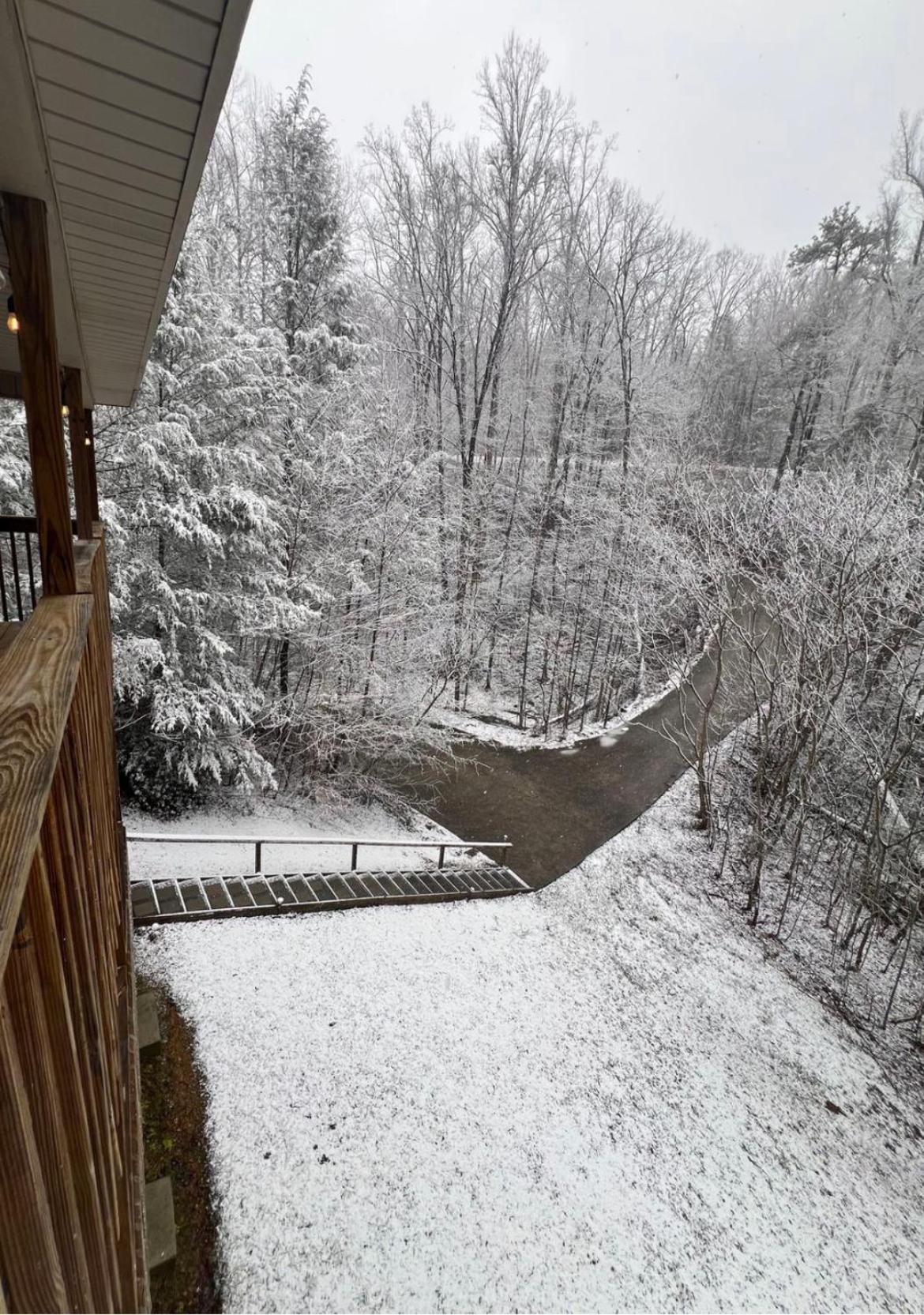 Holiday home Smokey Mountain Retreat, Hot Tub, Game Room, Sleeps 8!